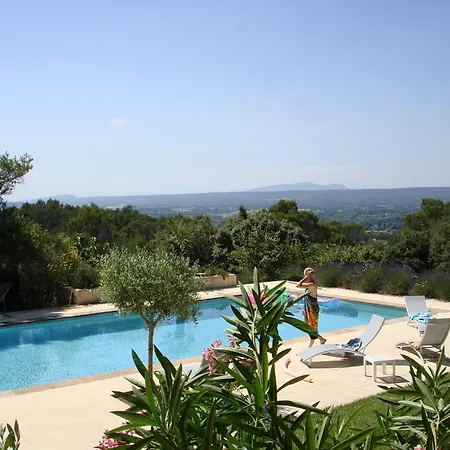 With Large Pool & Unique View, Cleaning Included 빌라 Saint-Siffret