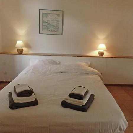Villa In Saint-Siffret With Private Pool, Cleaning Included Saint-Siffret